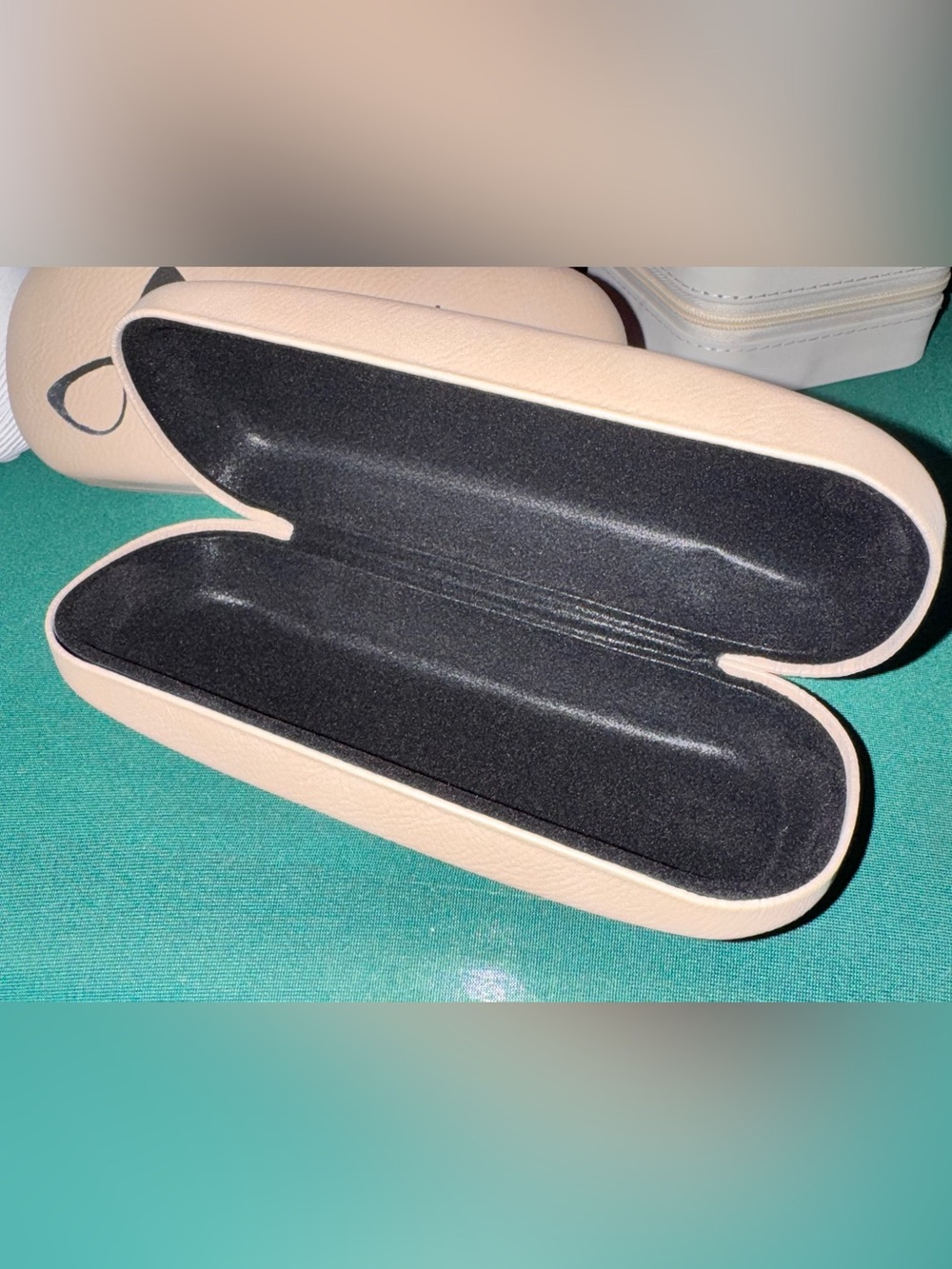 Customized by me engraved leatherette hard shell eye glass case 5 colors pick 1 - Picture 6 of 6